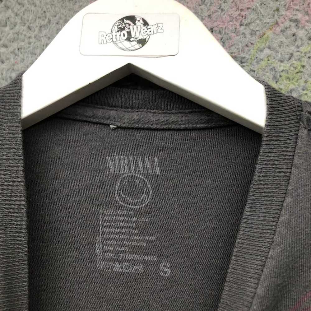Nirvana Smiley Music T-Shirt Men's Small S Short … - image 3