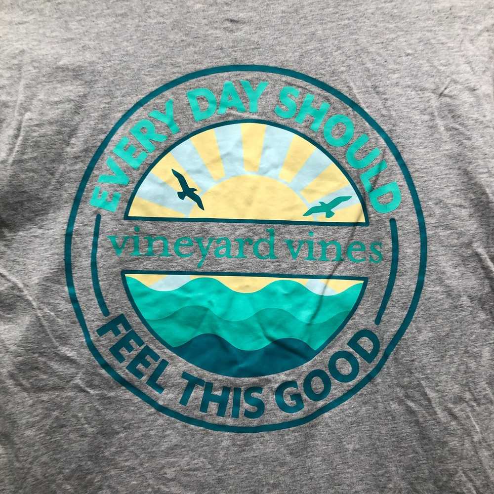 Vineyard Vines Everyday Should Feel This Good T-S… - image 10