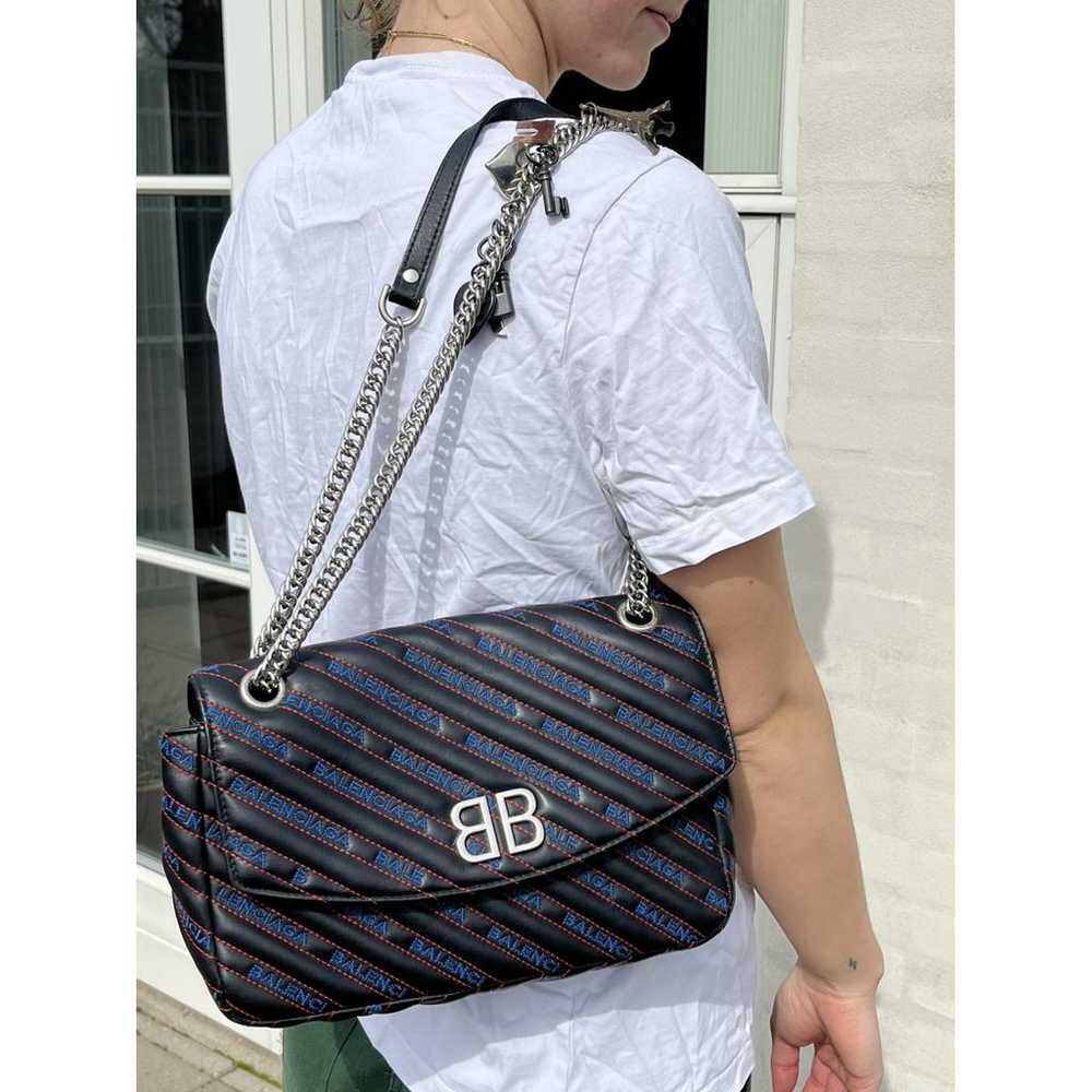 Balenciaga Bb chain leather clutch bag - image 3