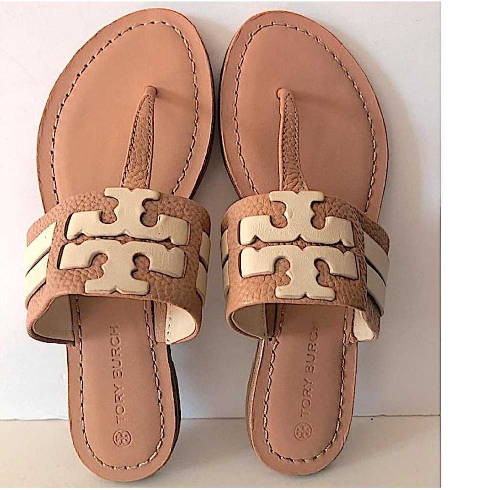 Tory Burch Leather flip flops - image 8