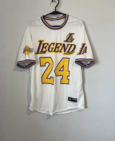 Lakers × Rare Tshirt Los Angeles Lakers 24 Kobe Br