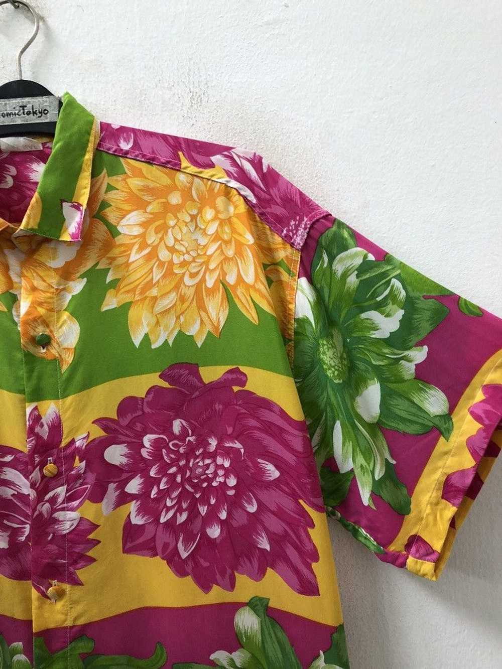Art × Hawaiian Shirt Vintage NAF NAF PARIS Border… - image 4