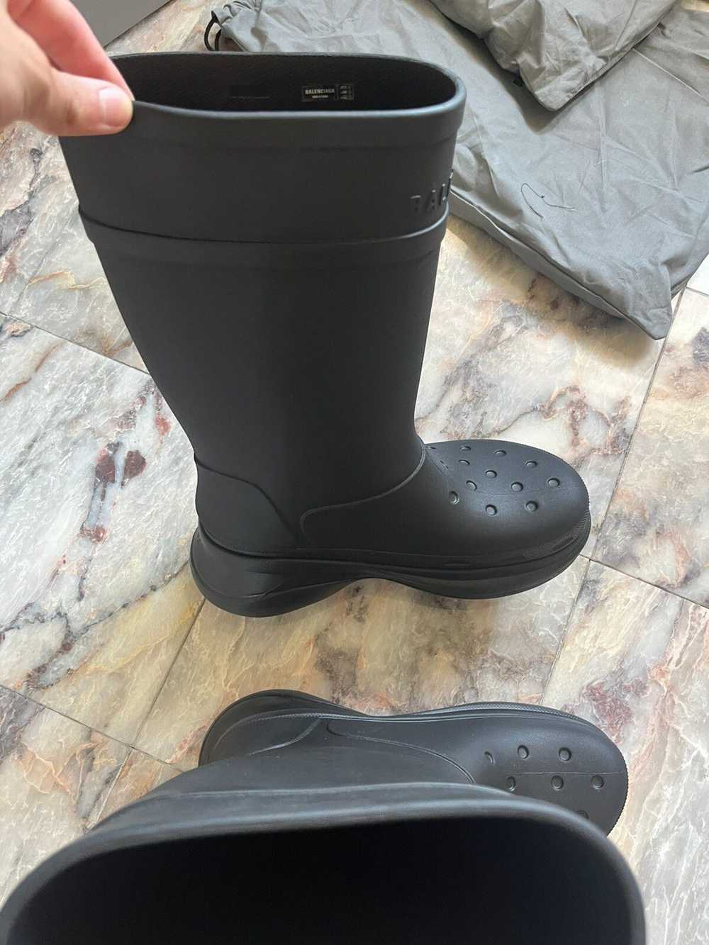 Balenciaga × Streetwear Balenciaga Croc Boots Bla… - image 6