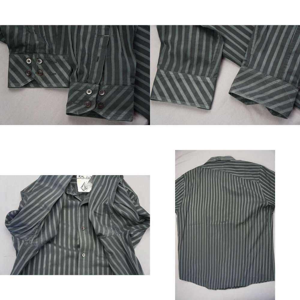 Volcom Volcom Long Sleeve Button Front Casual Ska… - image 4