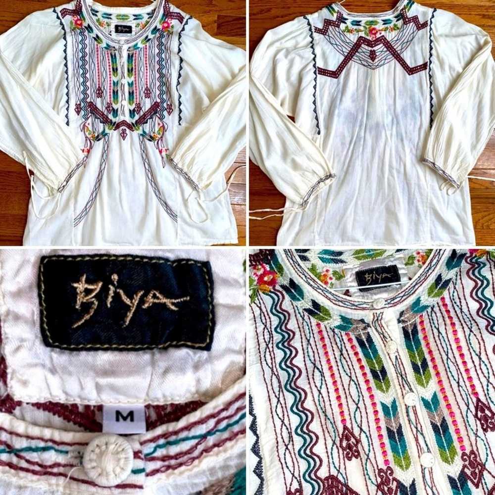 Johnny Was Biya Embroidered Tunic Top Floral Peas… - image 1