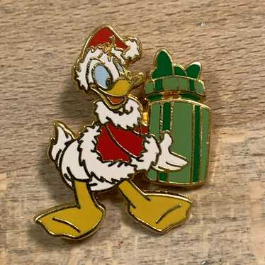 Disney Donald Duck - Christmas Present - Walt Disn