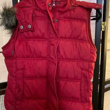 Aeropostale Puffy Vest with faux fur hood red xl - image 1