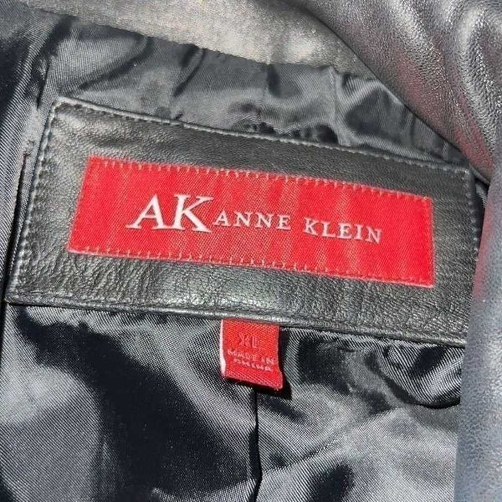 Anne Klein super soft black leather jacket! - image 6