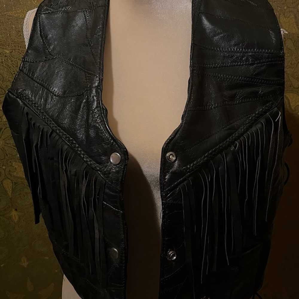 Women’s leather vest - image 2