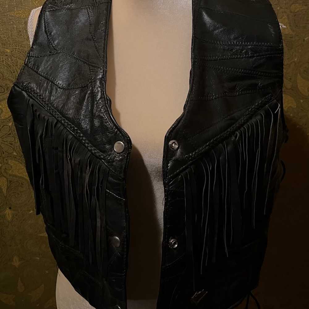 Women’s leather vest - image 5