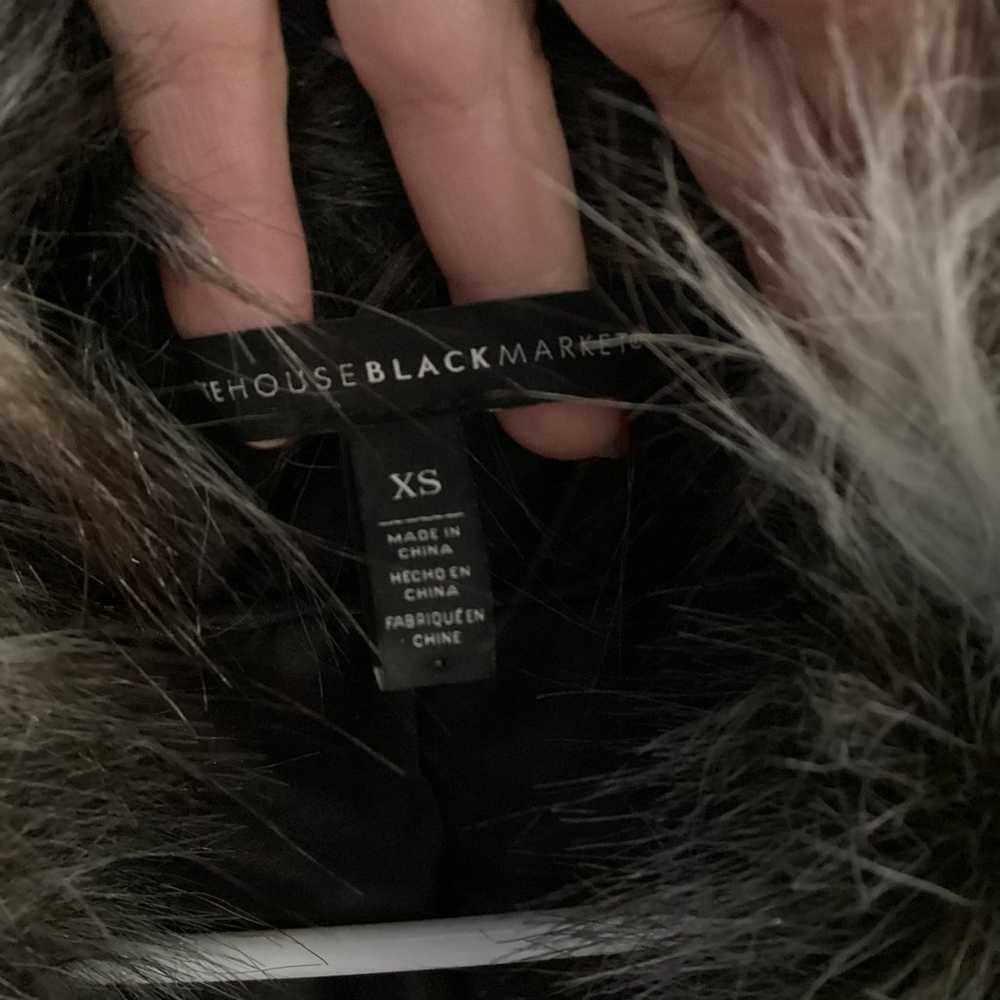 White House Black Market Faux Fur Vest - image 3