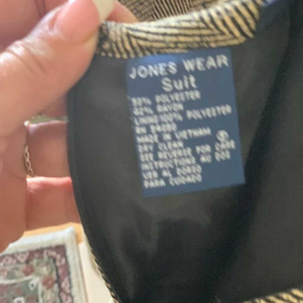 Jones of new york tweed suit - image 6