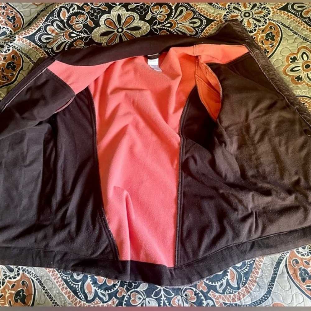 Pre-own women’s CINCH jacket SIZE medium - image 4