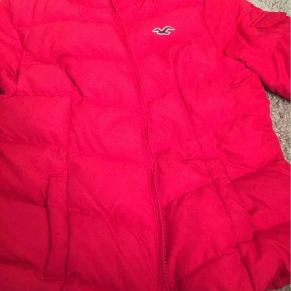 red puffer jacket - image 6