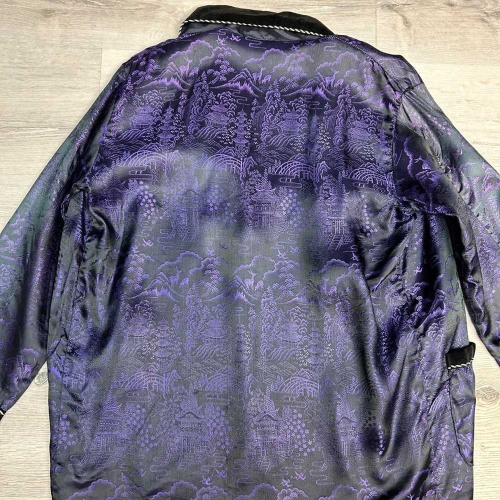 Vintage 1970’s Purple Brocade Velvet Embroidered … - image 7