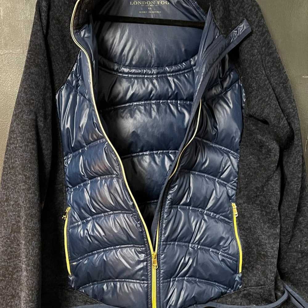 London Fog navy blue puffer coat with sweater sle… - image 2