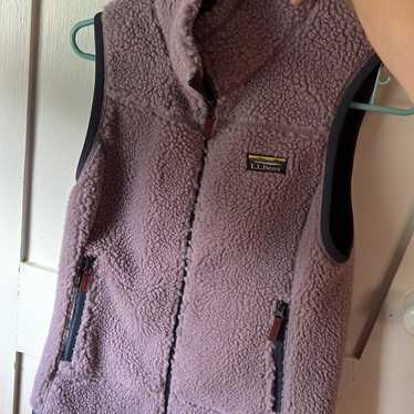 Llbean vest size XS - image 1