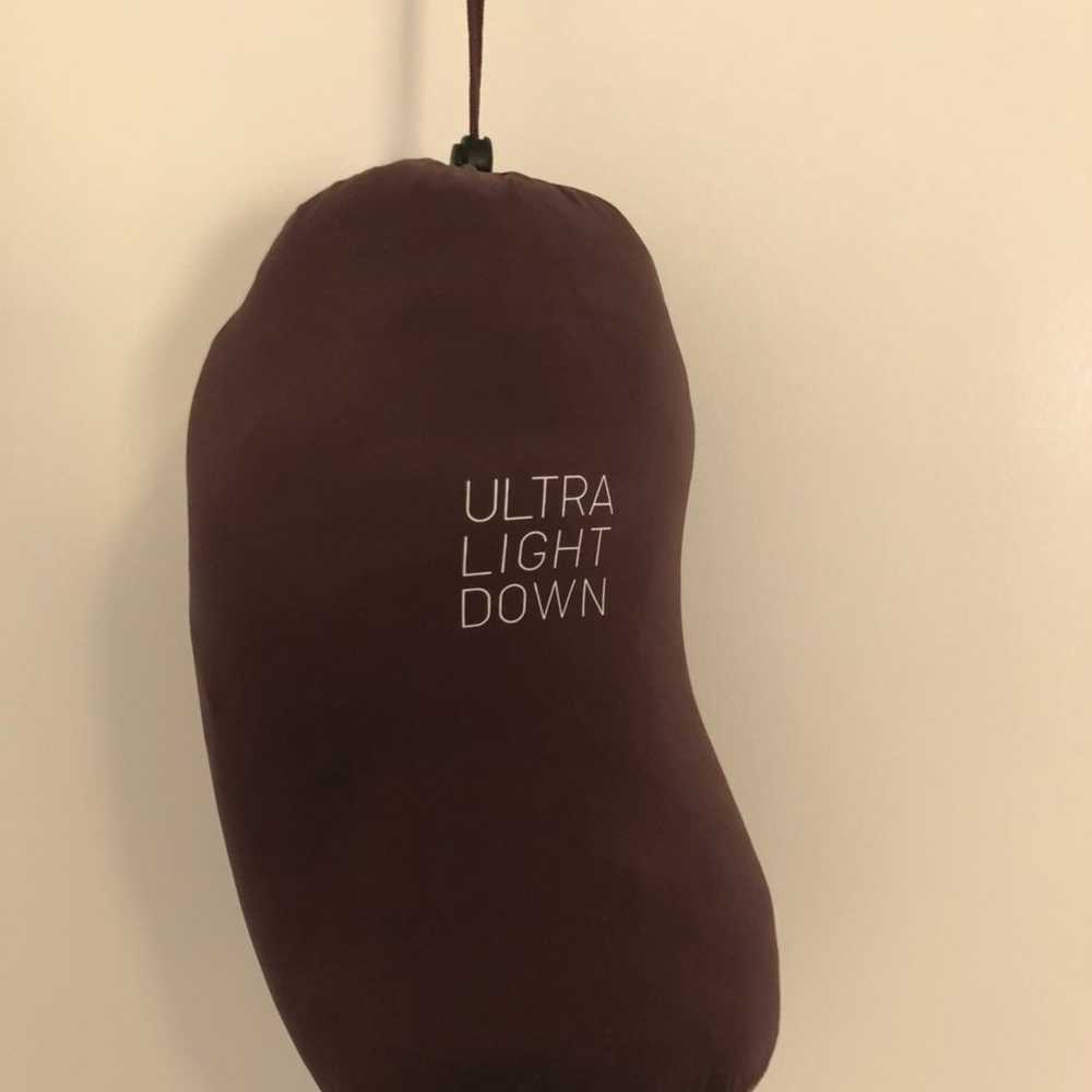 Women's Ultra Light Down Hooded Coat - image 3