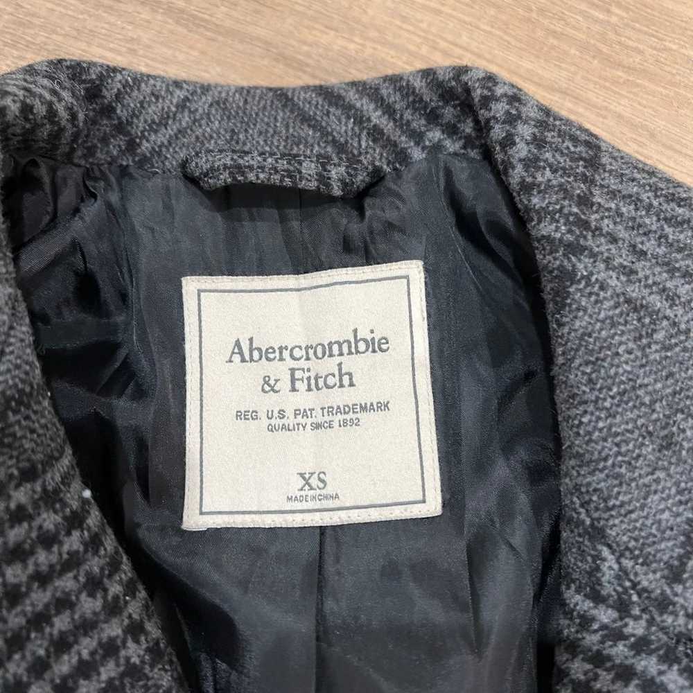 Abercrombie and Fitch Coat - image 3
