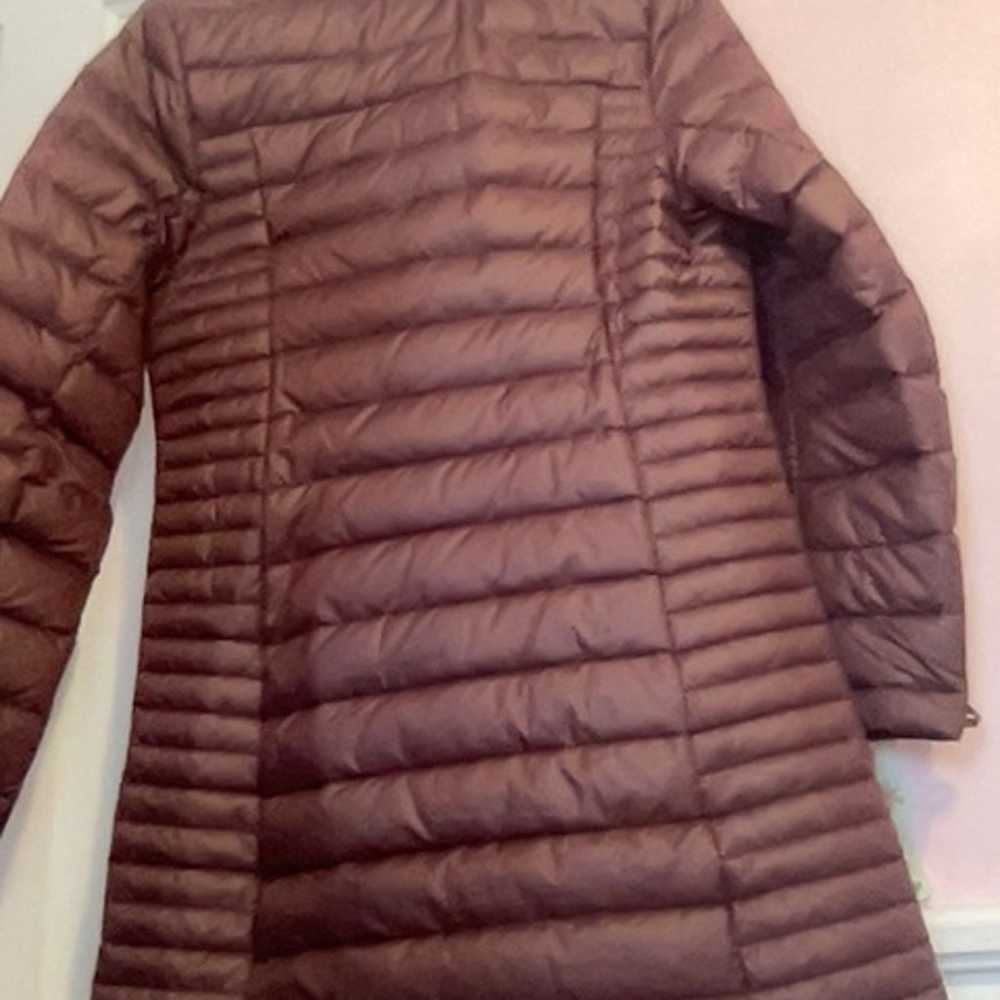 Patagonia fiona down parka in maroon size Small i… - image 2