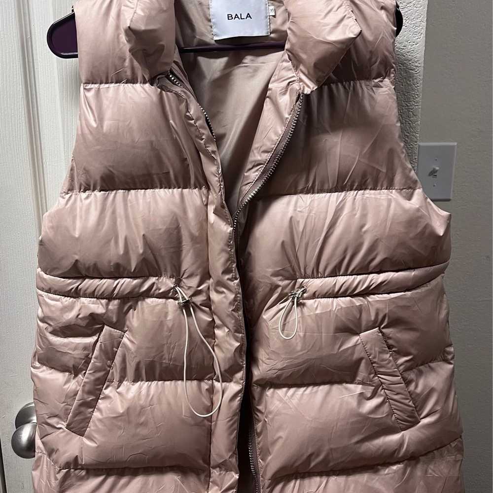 Bala oversized padded vest puffer with drawstring… - image 1