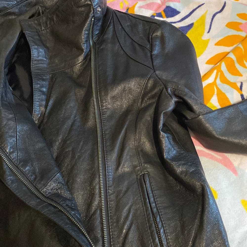 black leather jacket - image 3