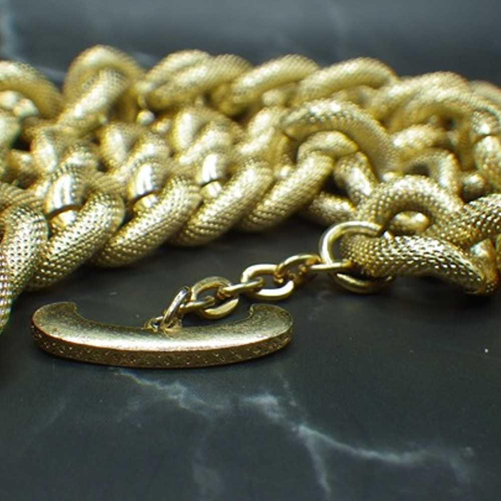 Avon Chain Link Necklace Lightweight Textured Lon… - image 6