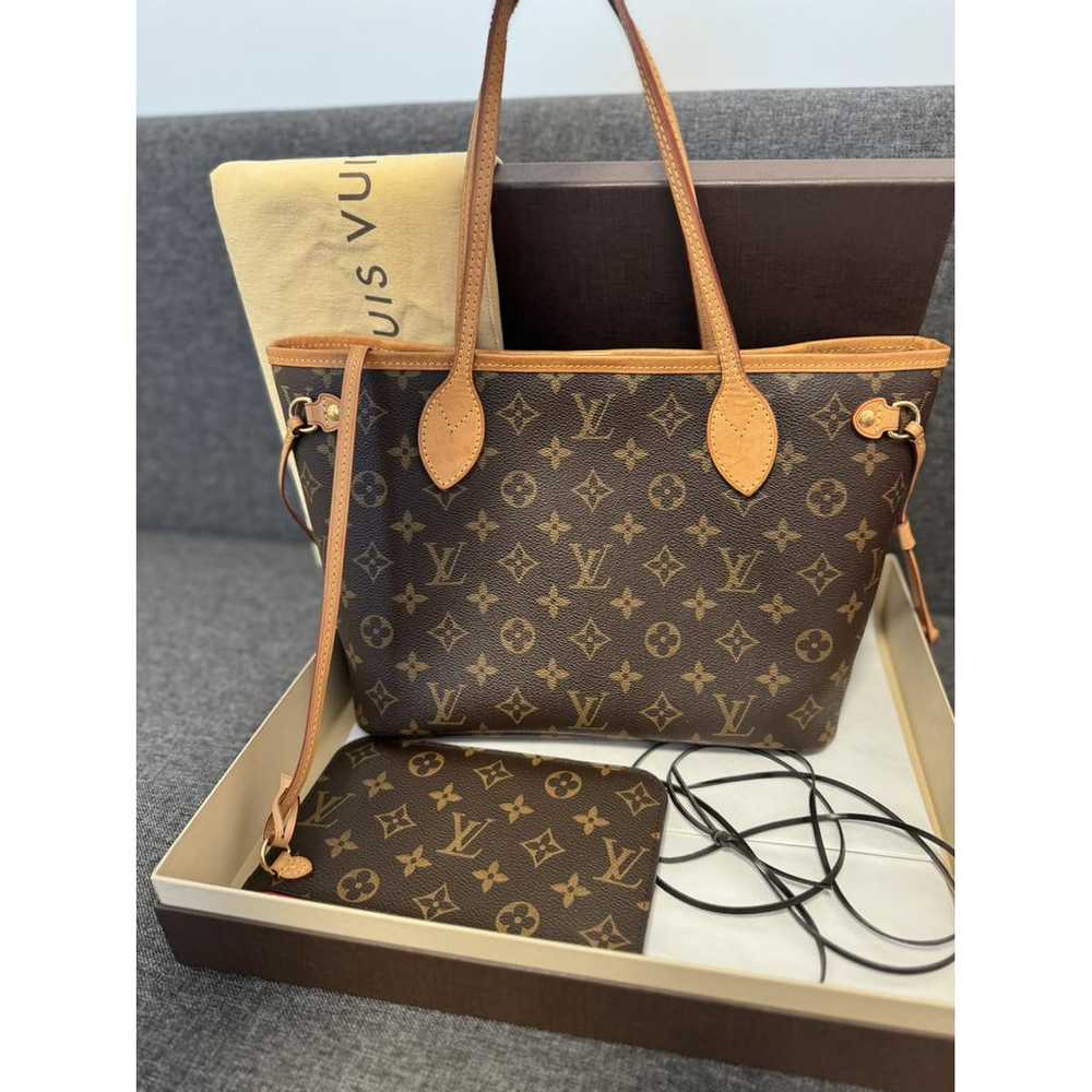 Louis Vuitton Ana leather tote - image 9