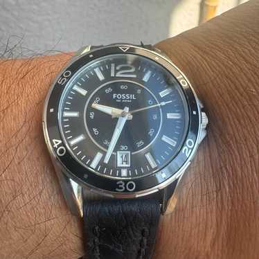 Vtg Fossil Diver 10 ATM Quartz Men’s Watch