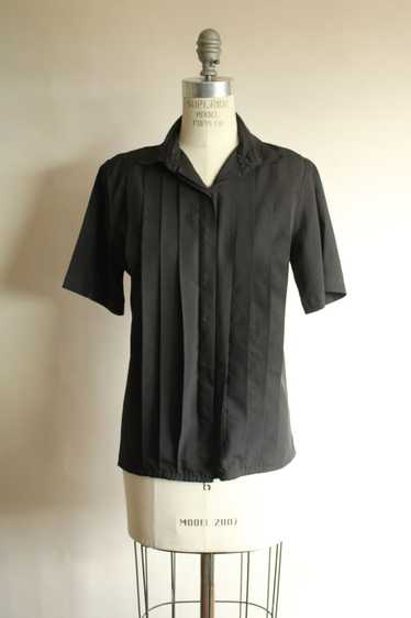Vintage 1990s Laura Mae Black Pleated Collared Shi