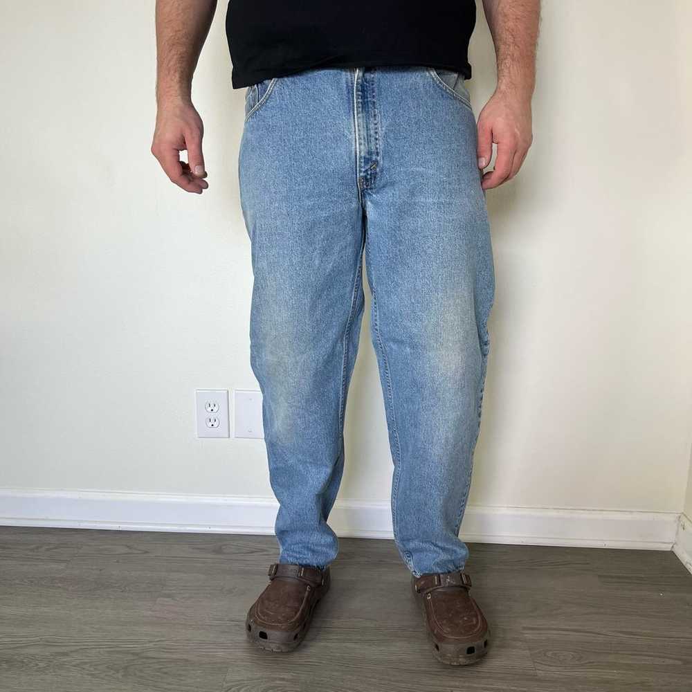 Levi’s 560 Jeans Mens 38x32 Light Wash Blue Vinta… - image 11
