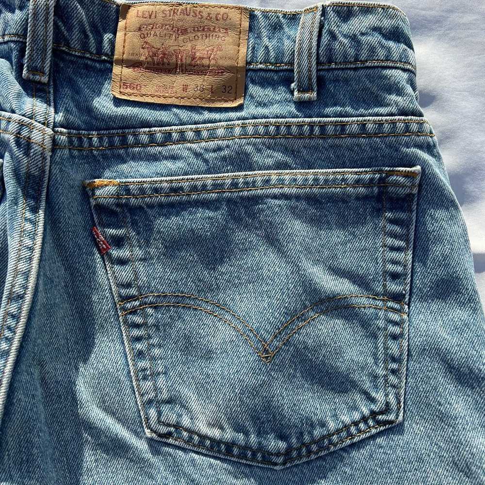 Levi’s 560 Jeans Mens 38x32 Light Wash Blue Vinta… - image 7
