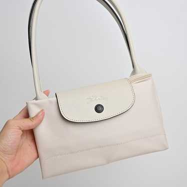 Dainty Ladies' Bags - image 1