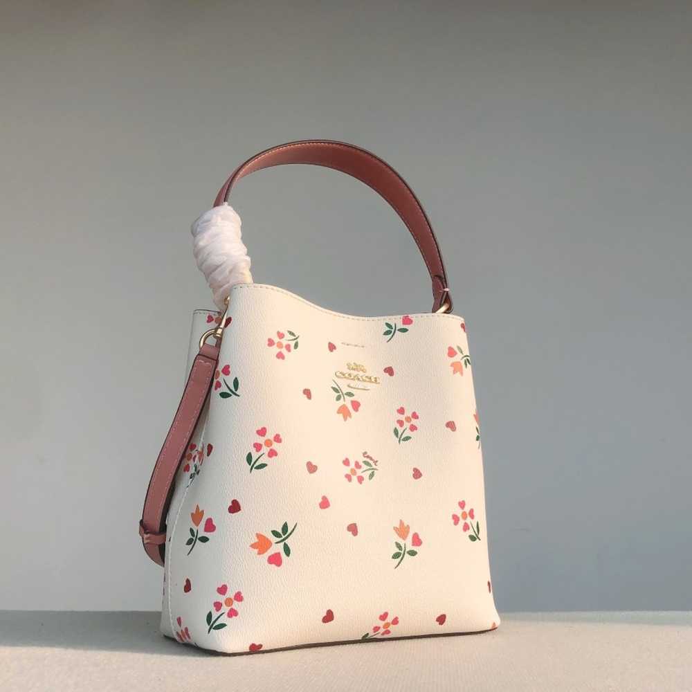 Small Town Bucket Bag With Heart Petal Print - image 2