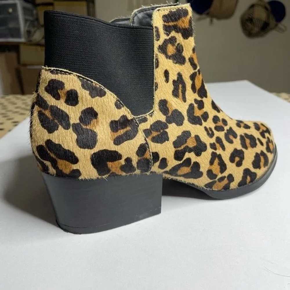 Steve Madden Palace Genuine Dyed Cow Hair Leopard… - image 3