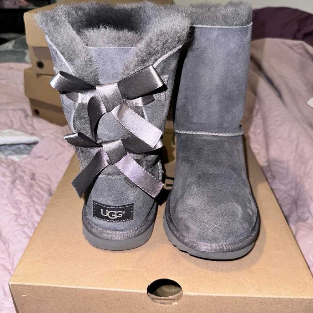 UGG BAILEY BOW BOOTS SIZE 5Y *WITH BOX* - image 3
