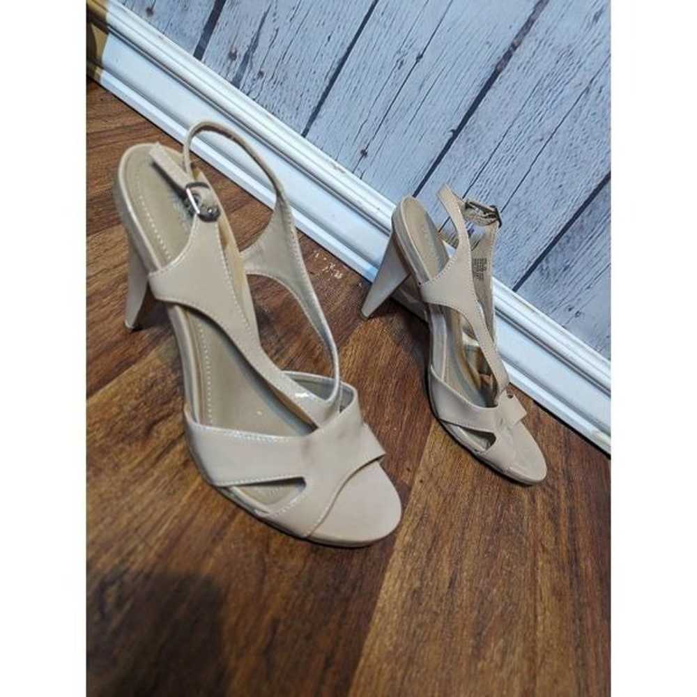 Kenneth Cole reaction nude patent leather pumps 10 - image 1