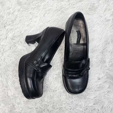 Xhilaration 90s vintage y2k bratz heeled loafers s