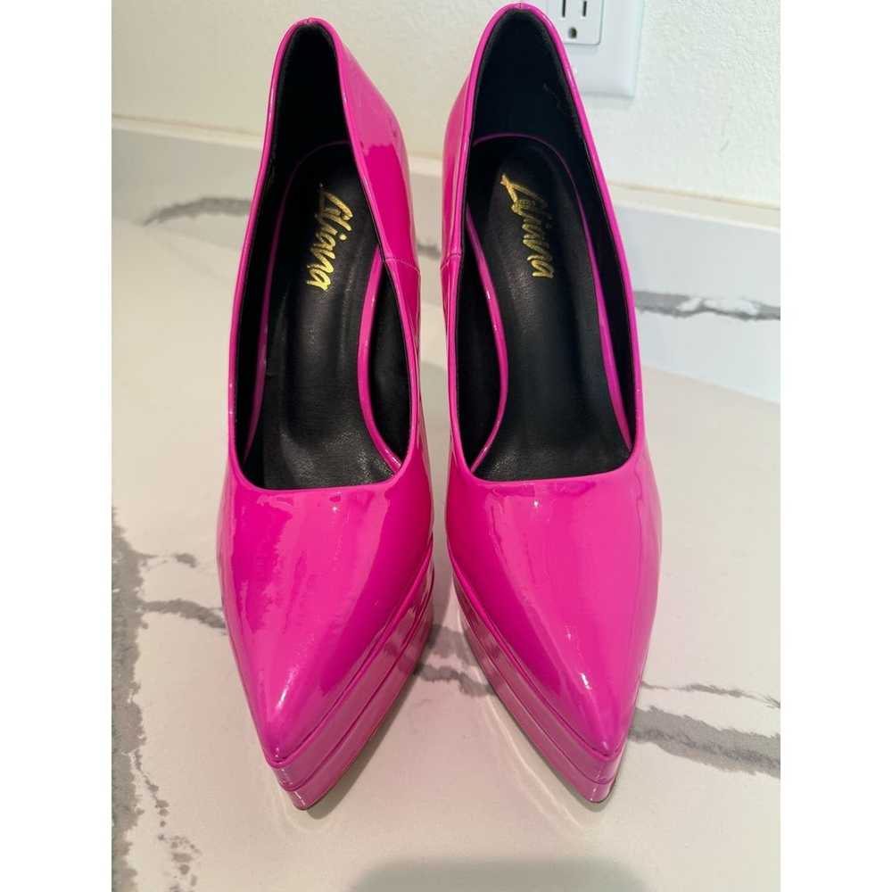 Liliana Pink Patent Leather Platform Stilettos 6"… - image 2