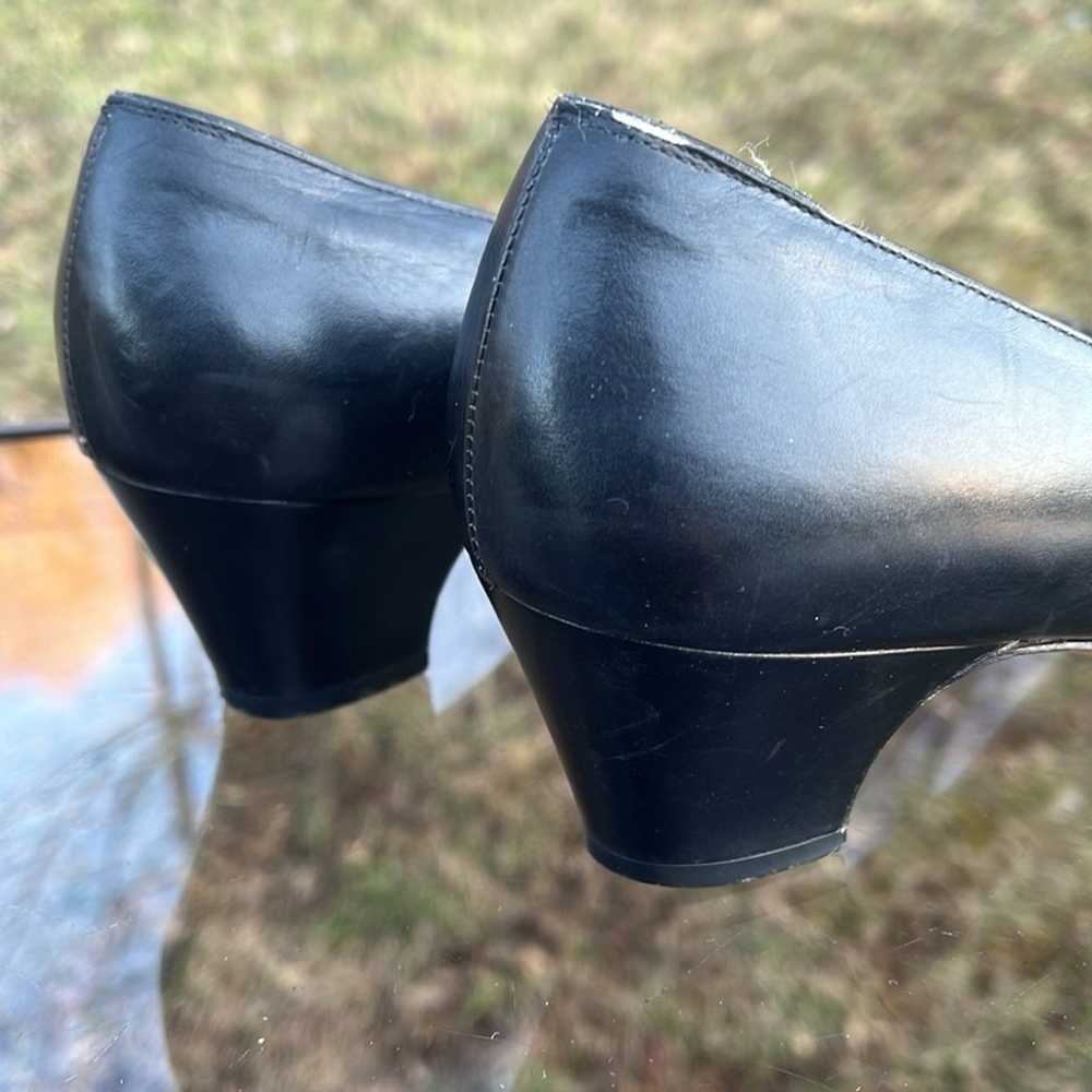 Salvatore Ferragamo Vintage heels, size 6 1/2, bl… - image 9