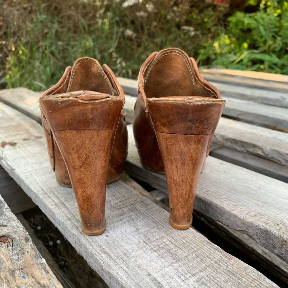 Vintage 70s wood leather platform mule shoe heels… - image 3