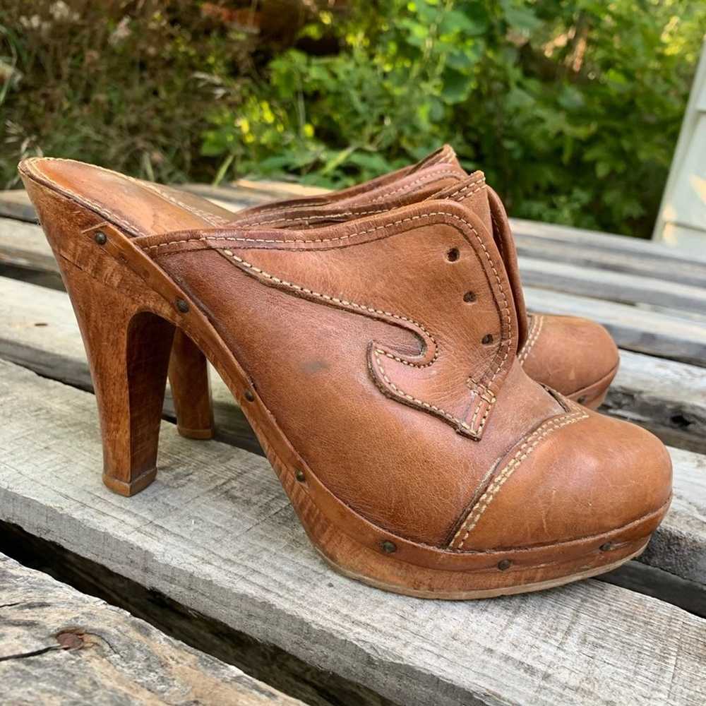Vintage 70s wood leather platform mule shoe heels… - image 5