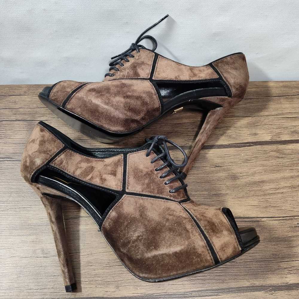 Roger Vivier Brown Suede Cut Out Lace Up Booties … - image 9