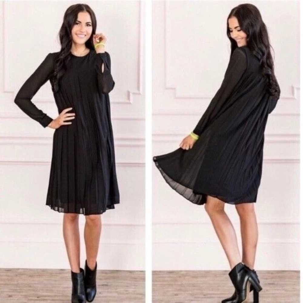 Rachel Parcell x Savanna Tate Dress Black Pleated… - image 10