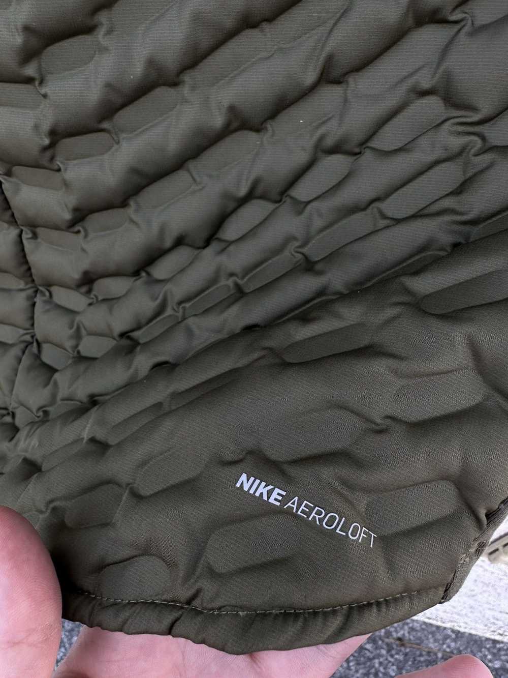 Nike × Streetwear Nike Aeroloft Quilted Padded Go… - image 9