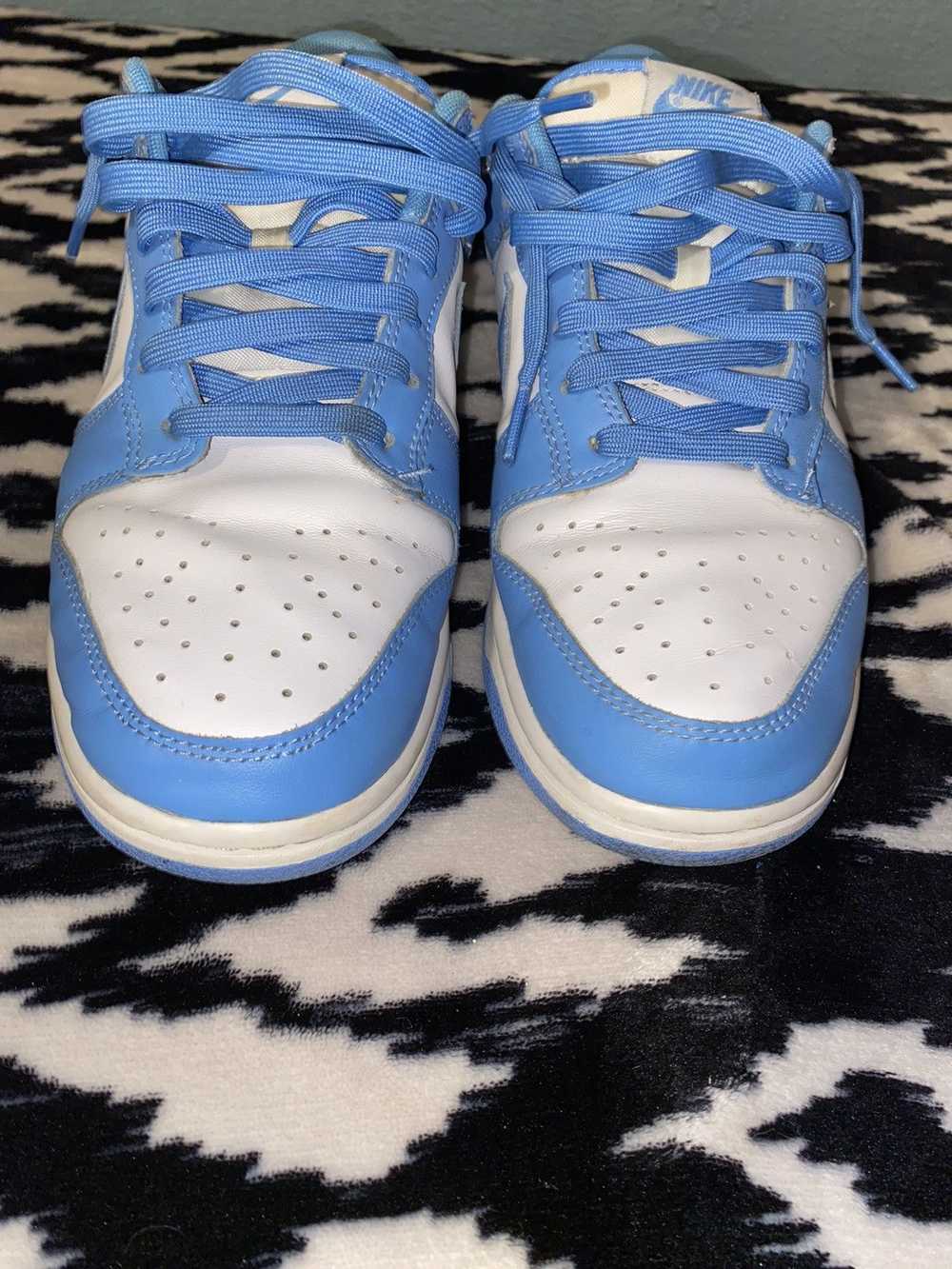 Nike 2021 UNC NIKE DUNK LOW SZ 9 - image 5