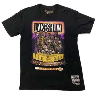 Vintage "Lakeshow" Los Angeles Lakers T-shirt - image 1