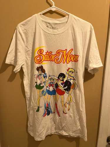 Streetwear × Vintage Sailor Moon tee