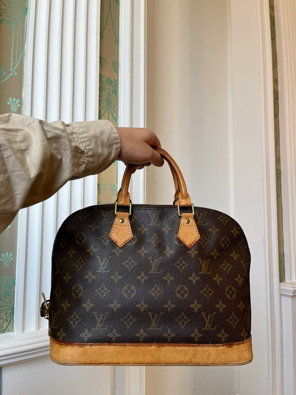 Louis Vuitton × Vintage Louis Vuitton Alma PM bag… - image 2