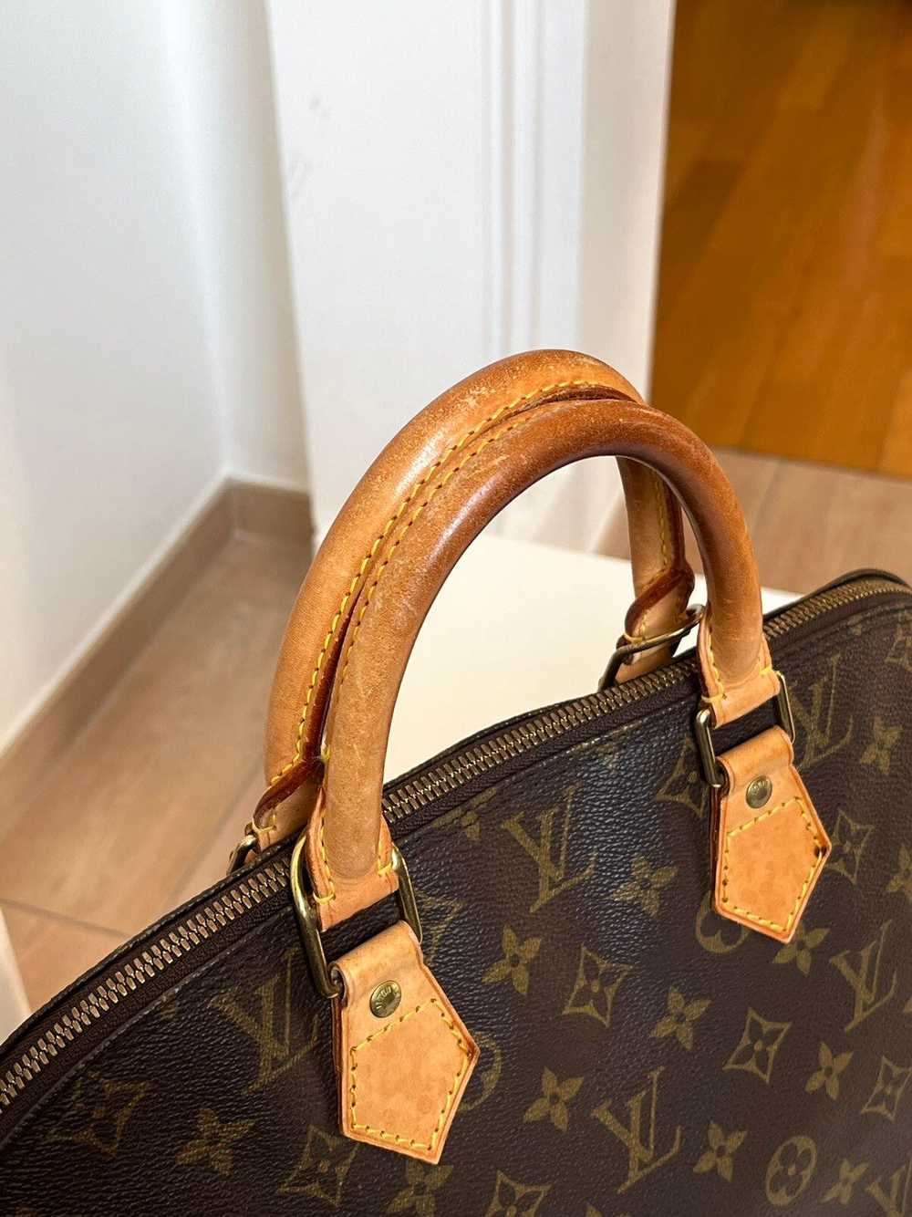 Louis Vuitton × Vintage Louis Vuitton Alma PM bag… - image 8